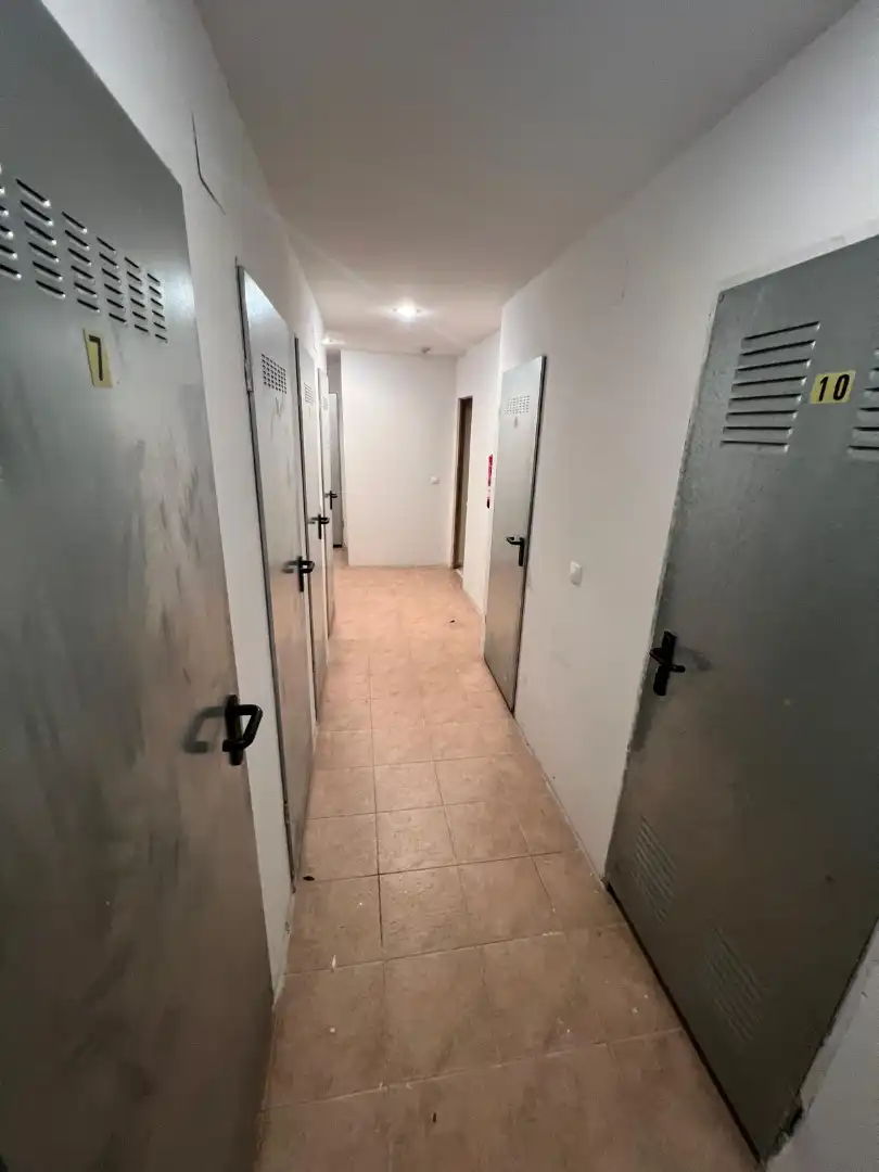 Maisonette zum Verkauf in Nava mit Heizung, Abstellraum und Möbliert