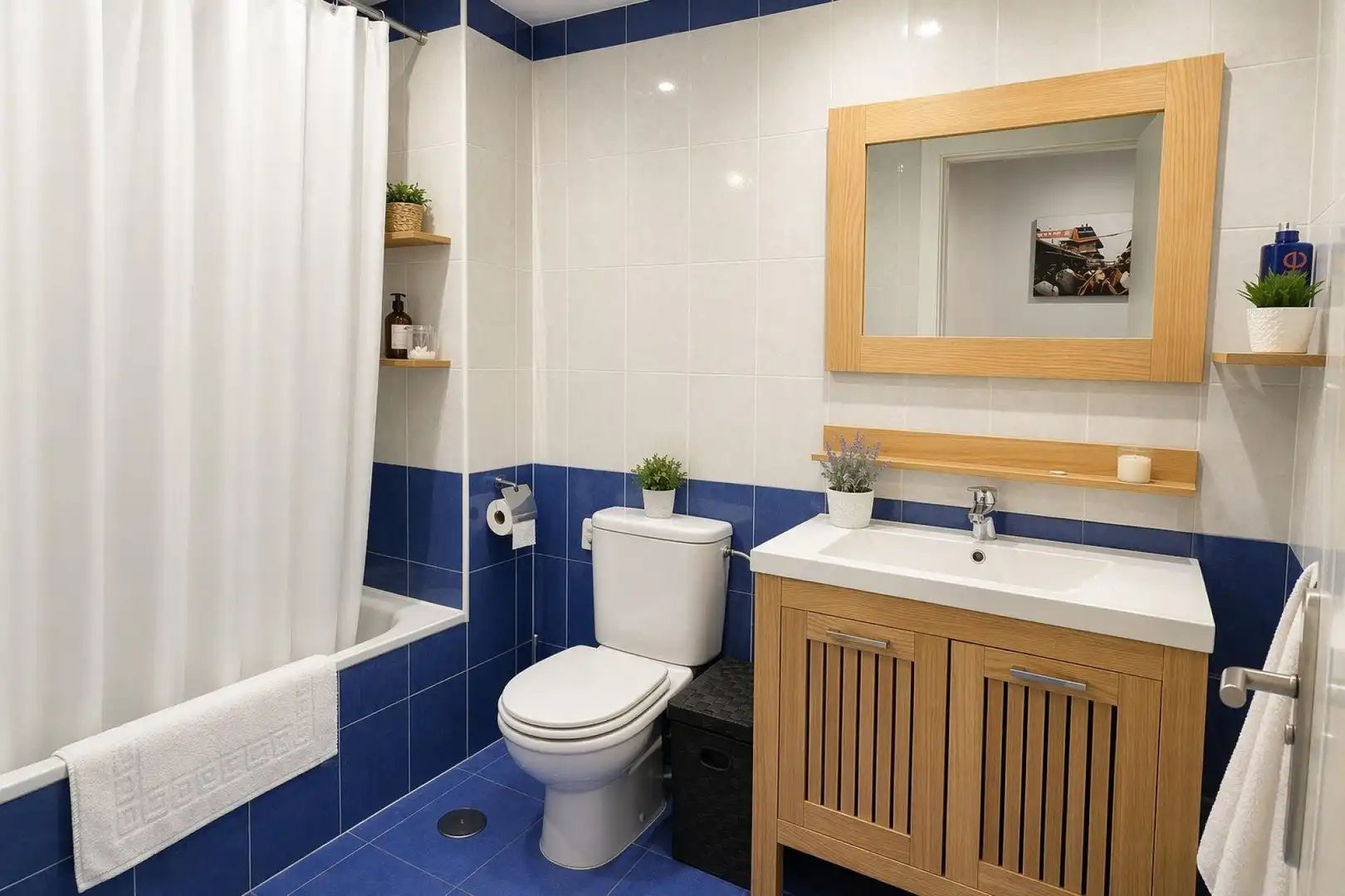 Baño de Piso en venta en Las Rozas de Madrid con Calefacción, Terraza y Piscina comunitaria
