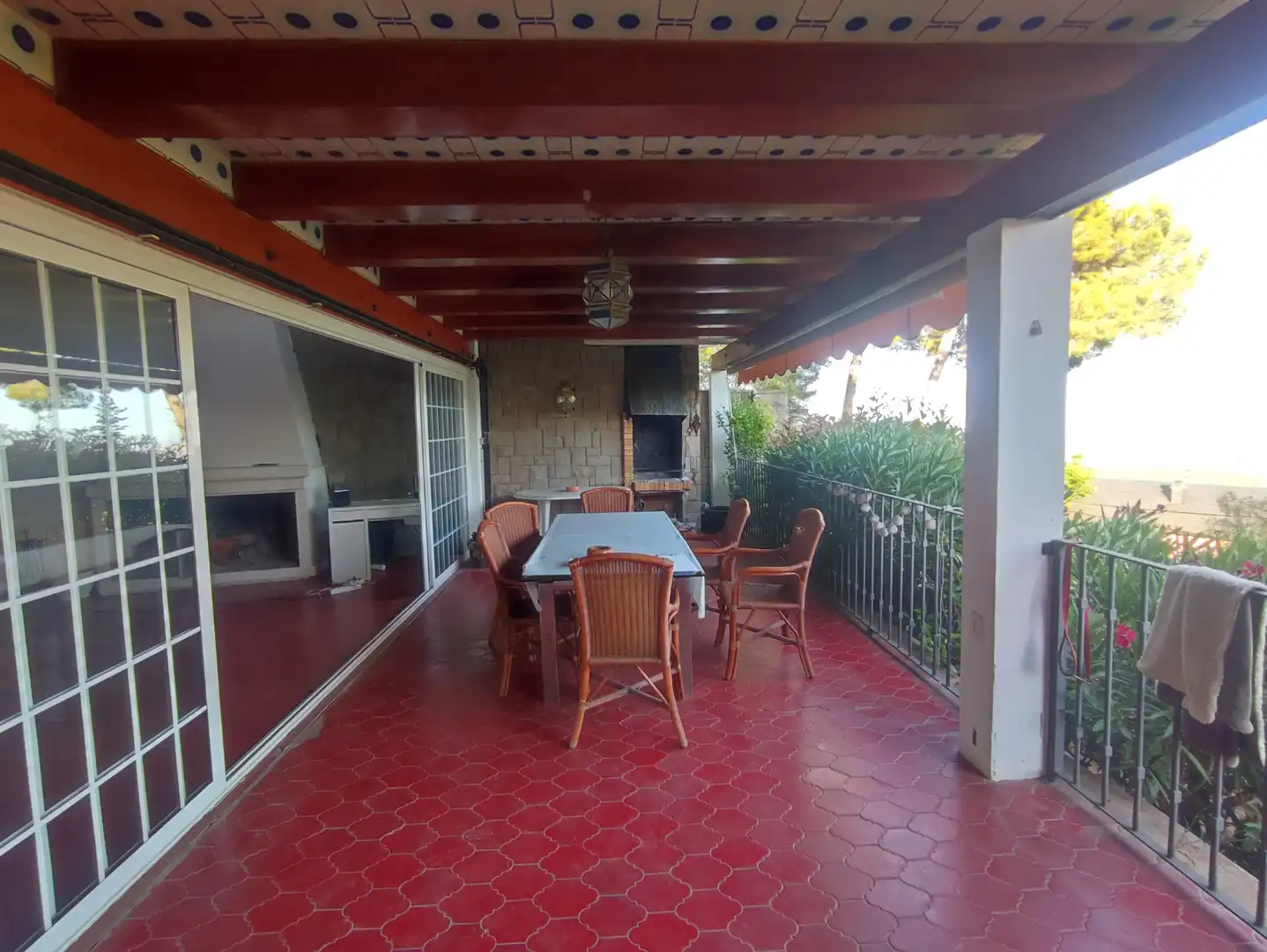 Terrassa de Casa o xalet en venda en Pallejà amb Aire condicionat, Calefacció i Jardí privat