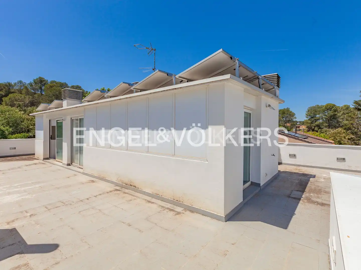Terrace of Houses for sale in Sant Cugat del Vallès  with Air Conditioner, Heating and Private garden