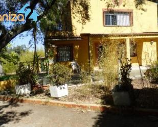 Exterior view of House or chalet for sale in  Madrid Capital  with Swimming Pool and Balcony