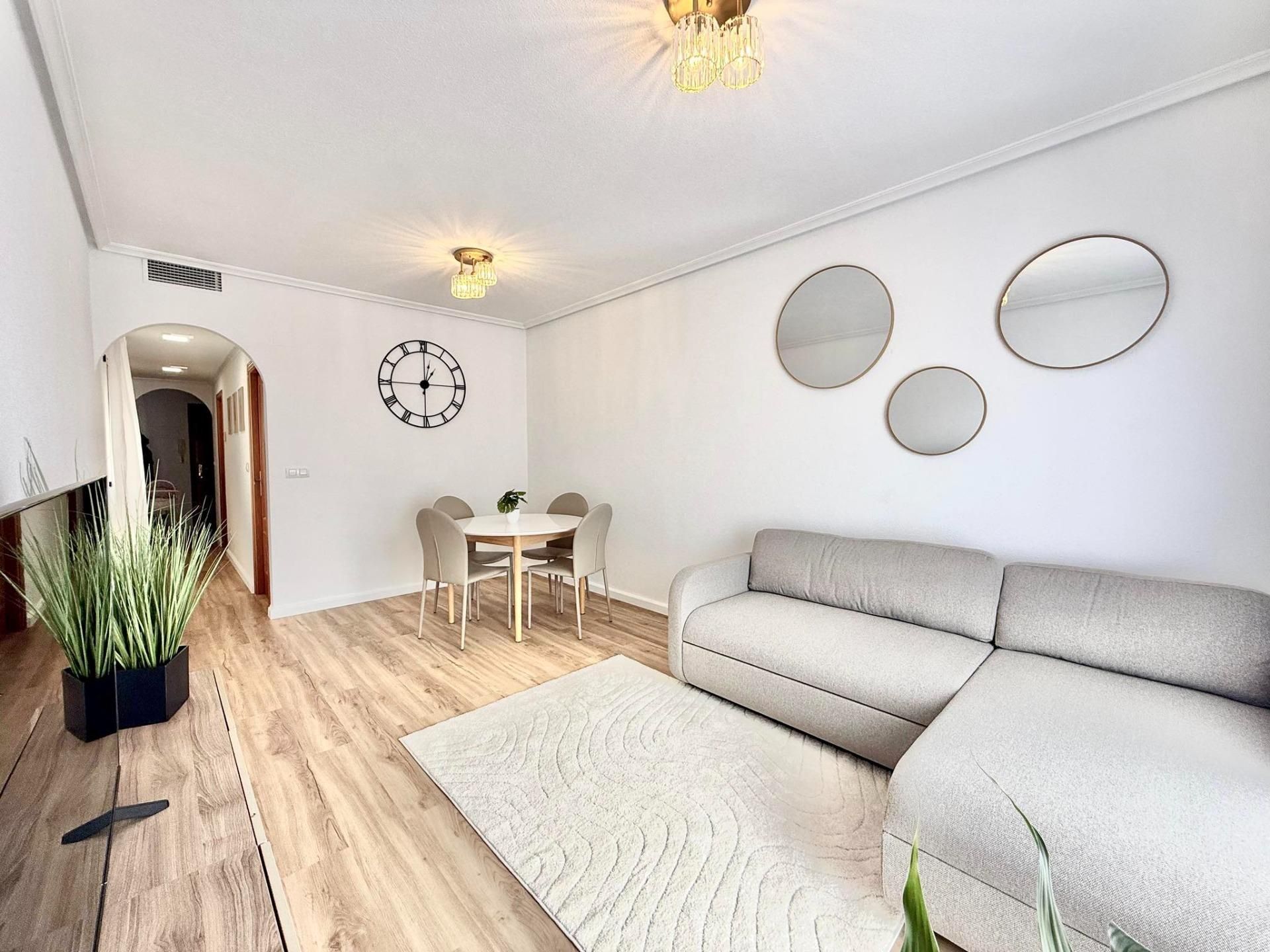 Living room of Attic for sale in Torrevieja