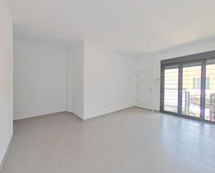 Flat to rent in Gandia  with Terrace