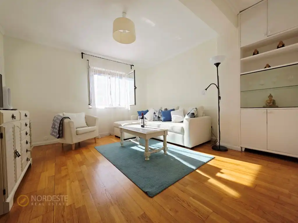 Piso en venta en Calle P.Buenaventura Paredes, Milán - Pumarín, Milán - Pumarín - Teatinos