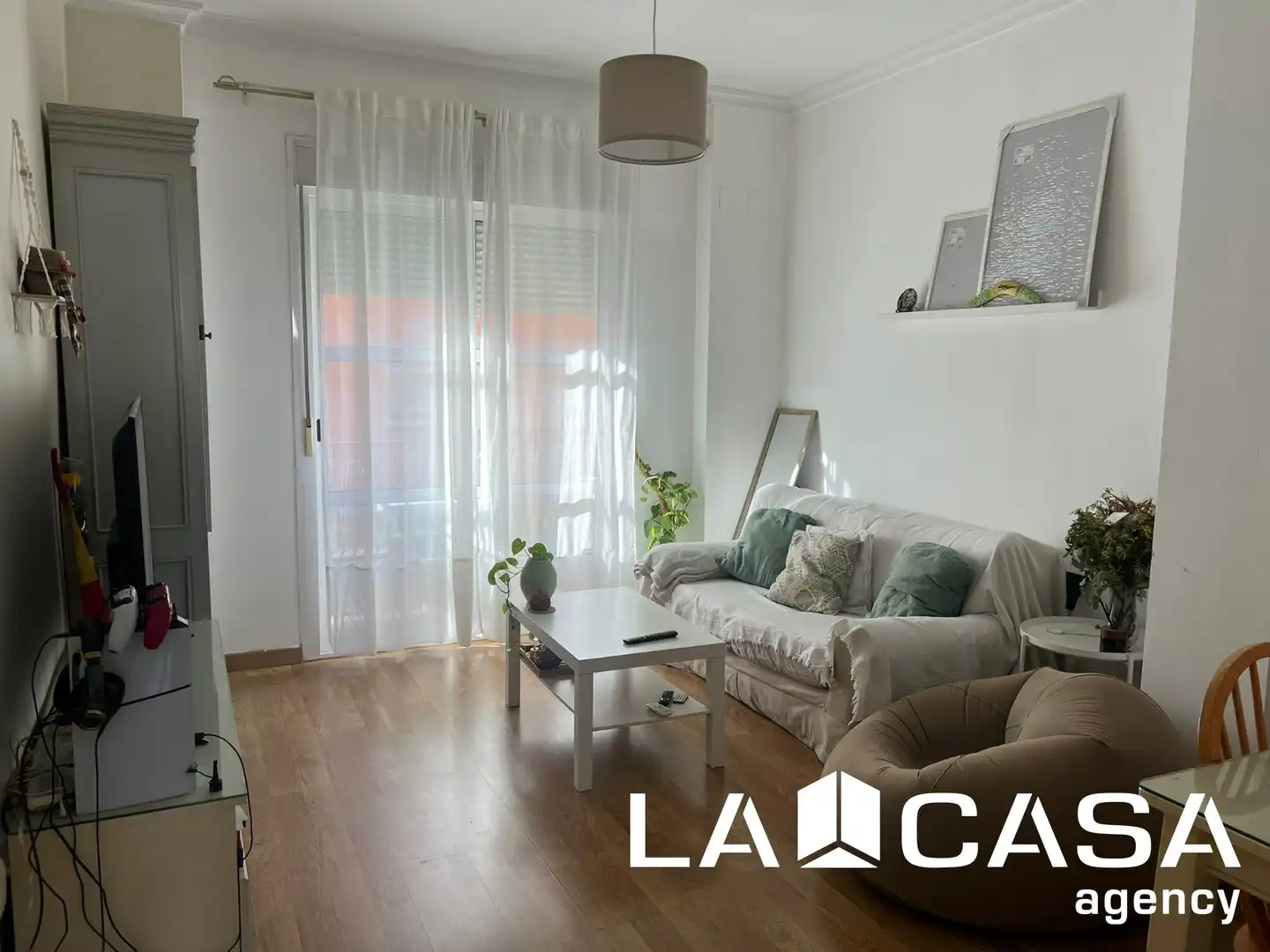 Sala de estar de Piso en venta en Dos Hermanas con Aire acondicionado, Calefacción y Trastero