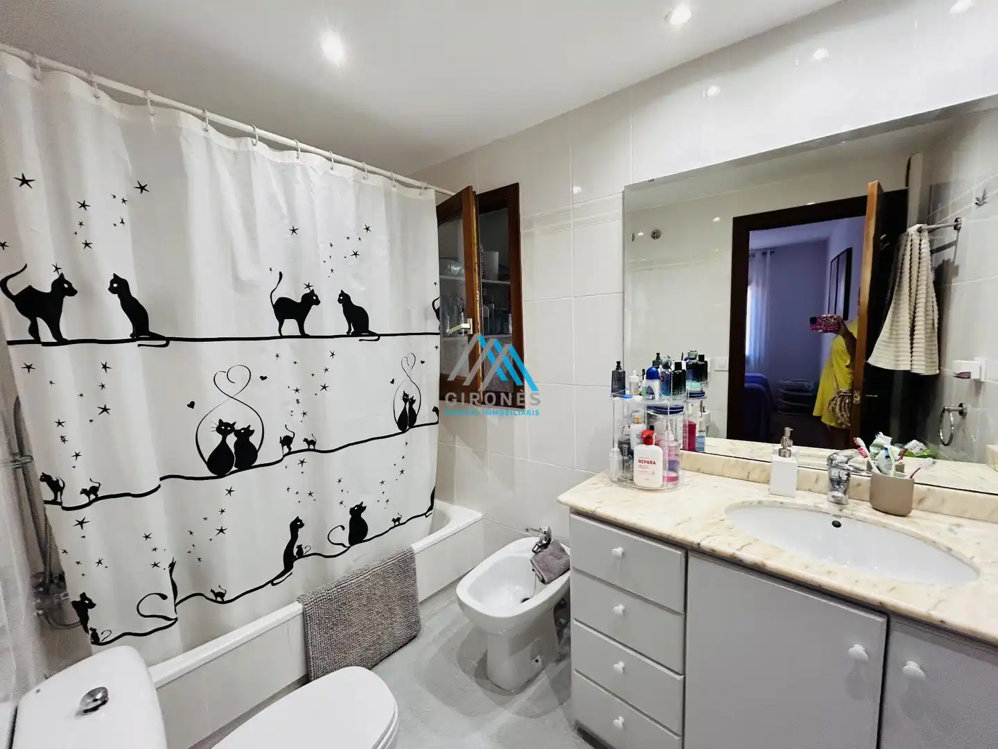 Bathroom of Flat for rent in Sant Feliu de Guíxols  with Air Conditioner, Heating and Parquet flooring
