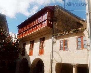 Vista exterior de Casa o xalet en venda en Pontevedra Capital  amb Terrassa, Traster i Balcó