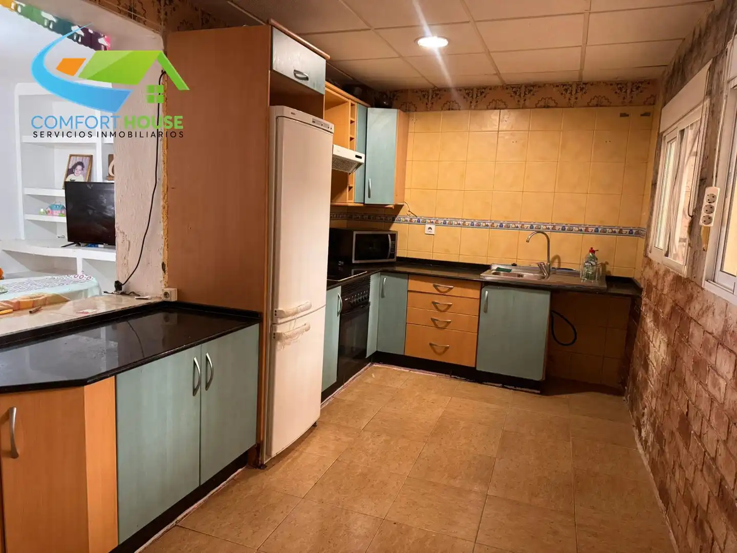 Cuina de Casa o xalet en venda en Cartagena amb Terrassa i Traster