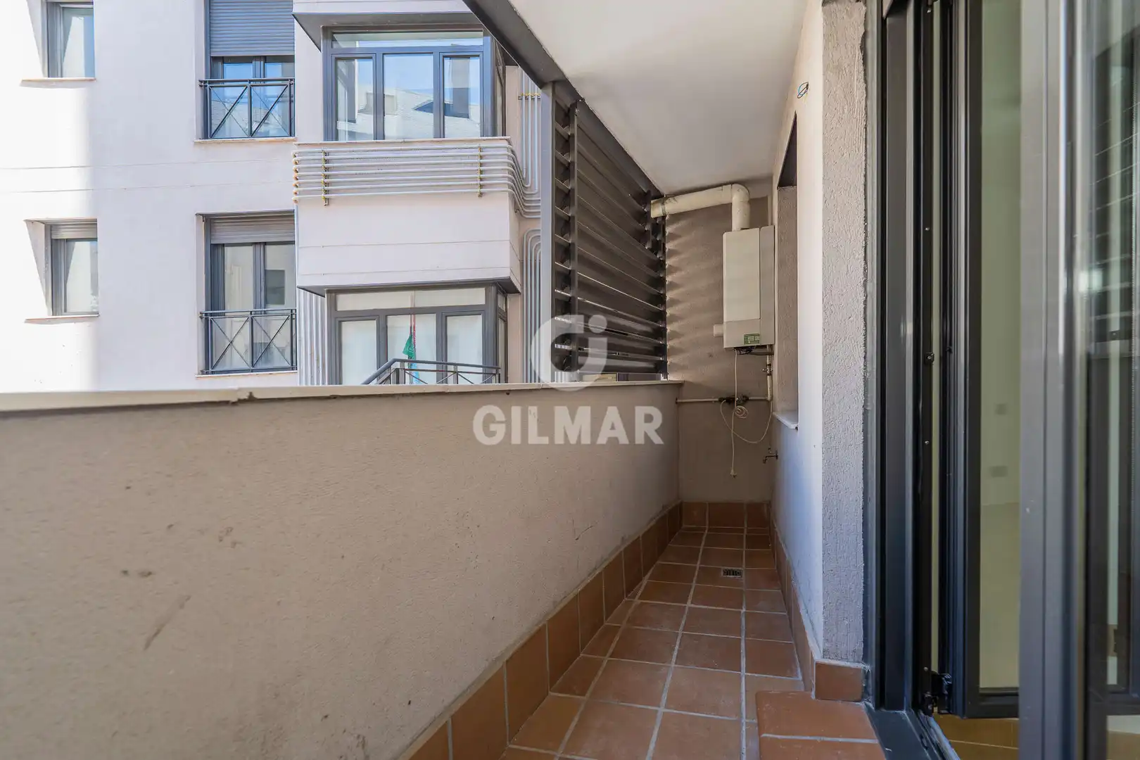 Balcony of Flat for sale in Madrid  with Heating, Private garden and Storage room