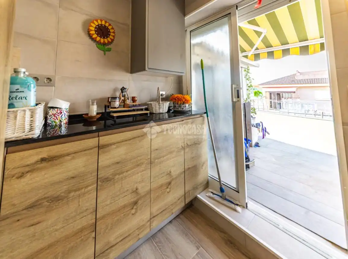 Cocina de Piso en venta en Cunit con Aire acondicionado, Parquet y Terraza