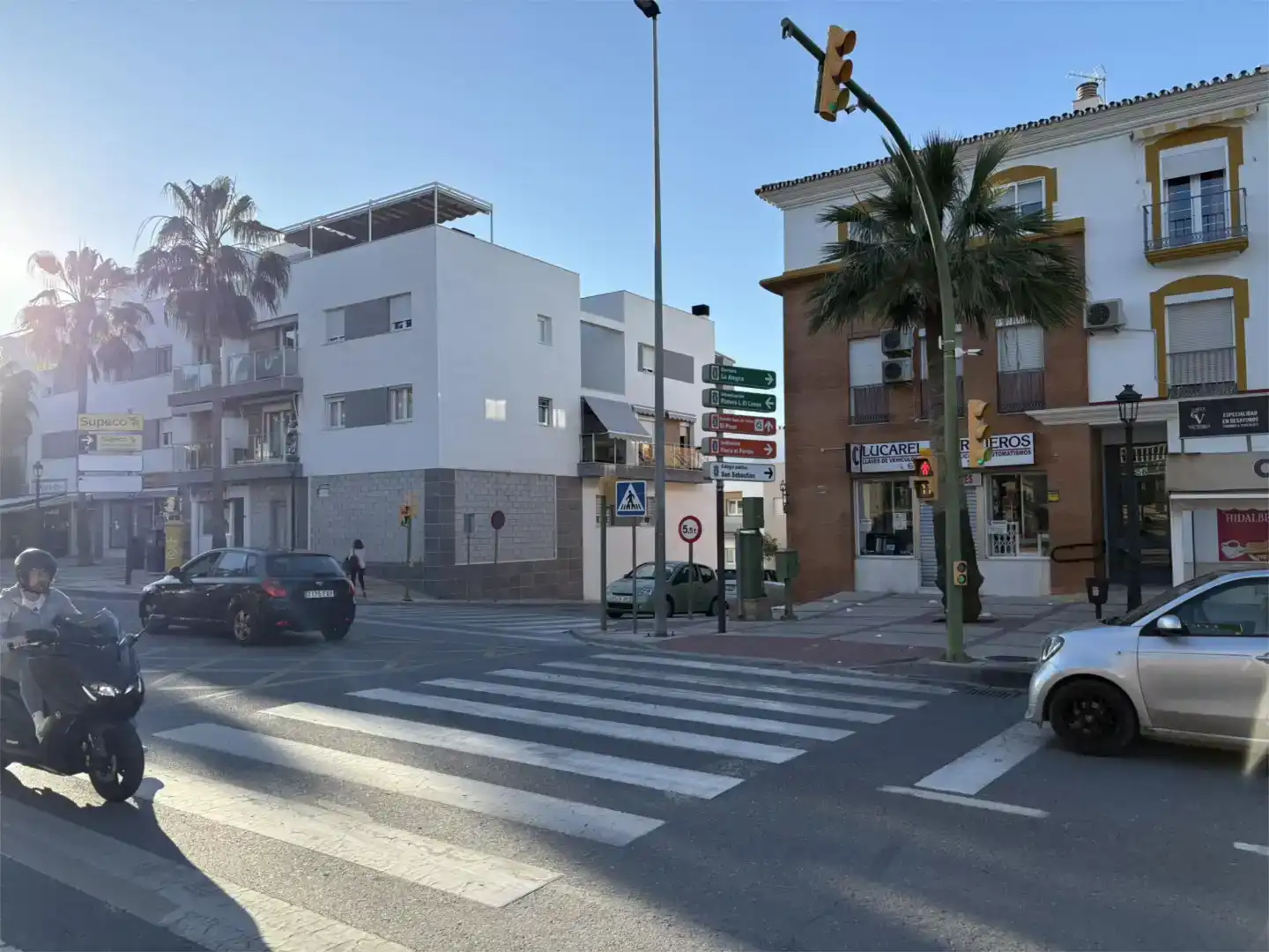Außenansicht von Garage zur Miete in Alhaurín de la Torre