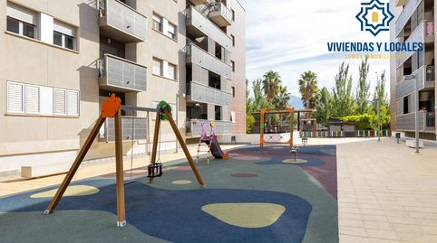 Foto 4 de Piso en venta en Avenida de Circunvalación, Carretera de Granada - La Alcazaba, Alhendín