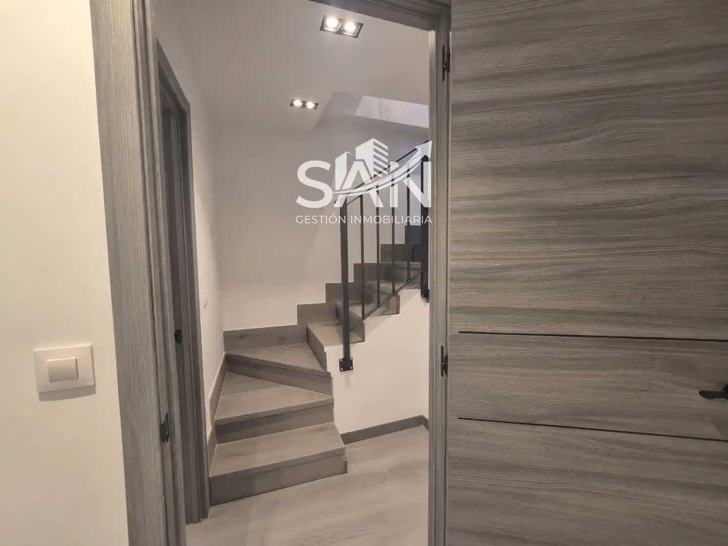 Duplex with lift for sale in Torrero-La Paz, imagen 13