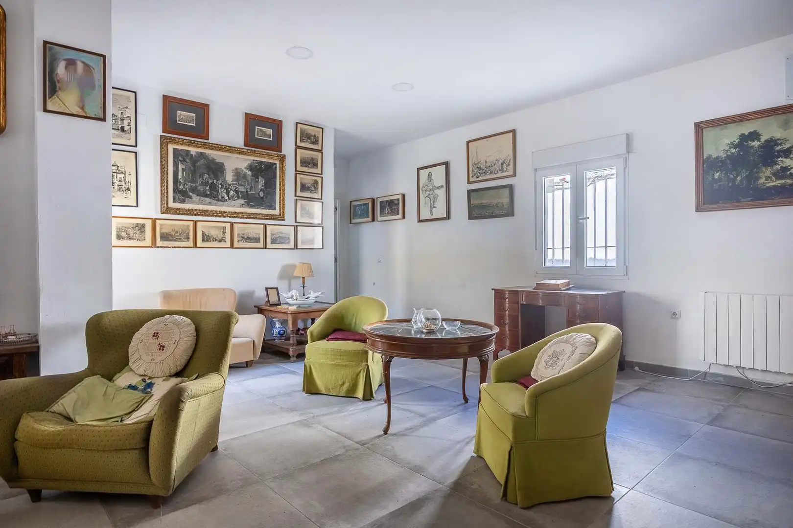 Living room of Detached homes for sale in Villanueva del Ariscal  with Storage room