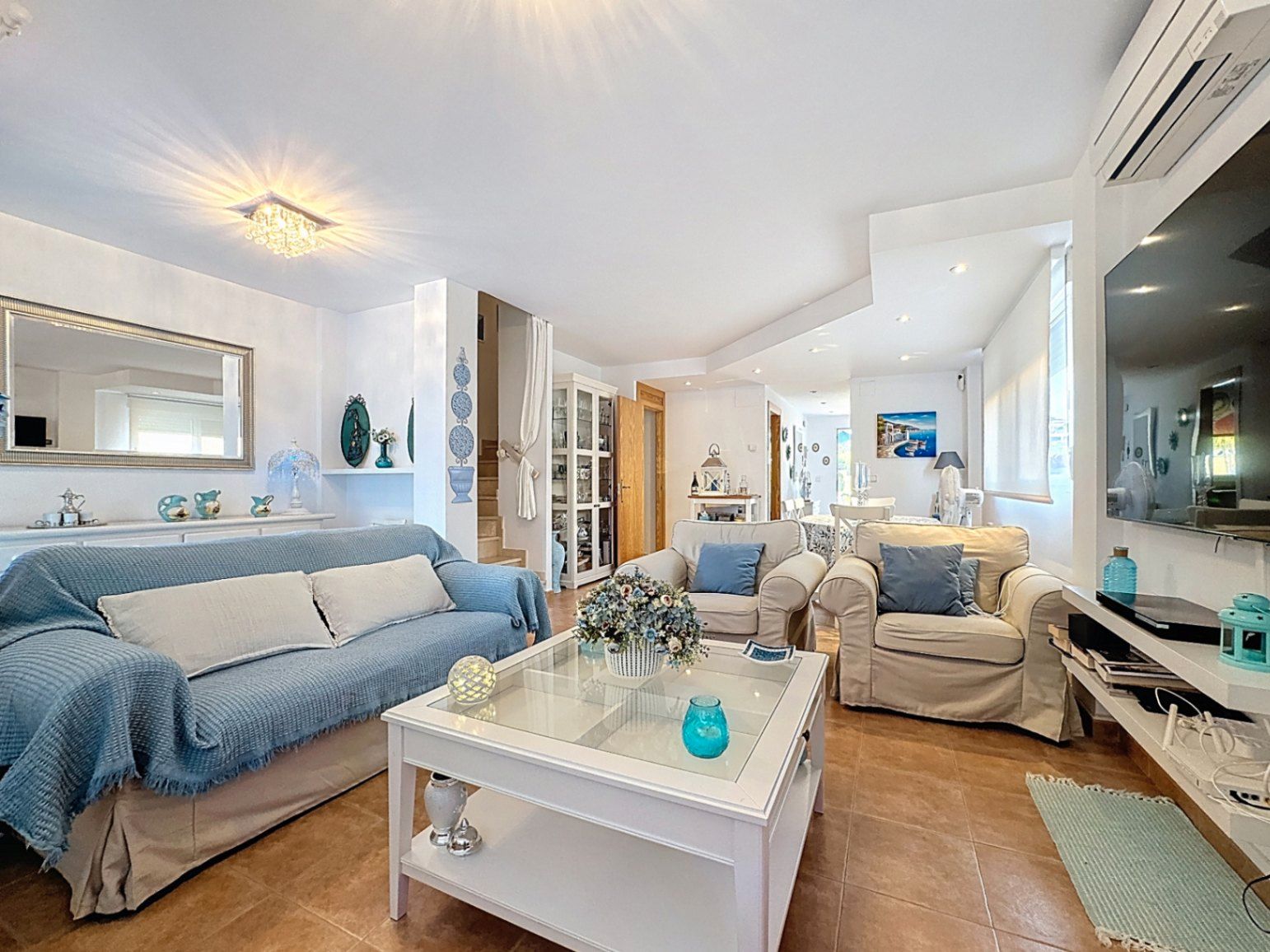 Living room of Single-family semi-detached for sale in L'Alfàs del Pi  with Air Conditioner, Private garden and Terrace