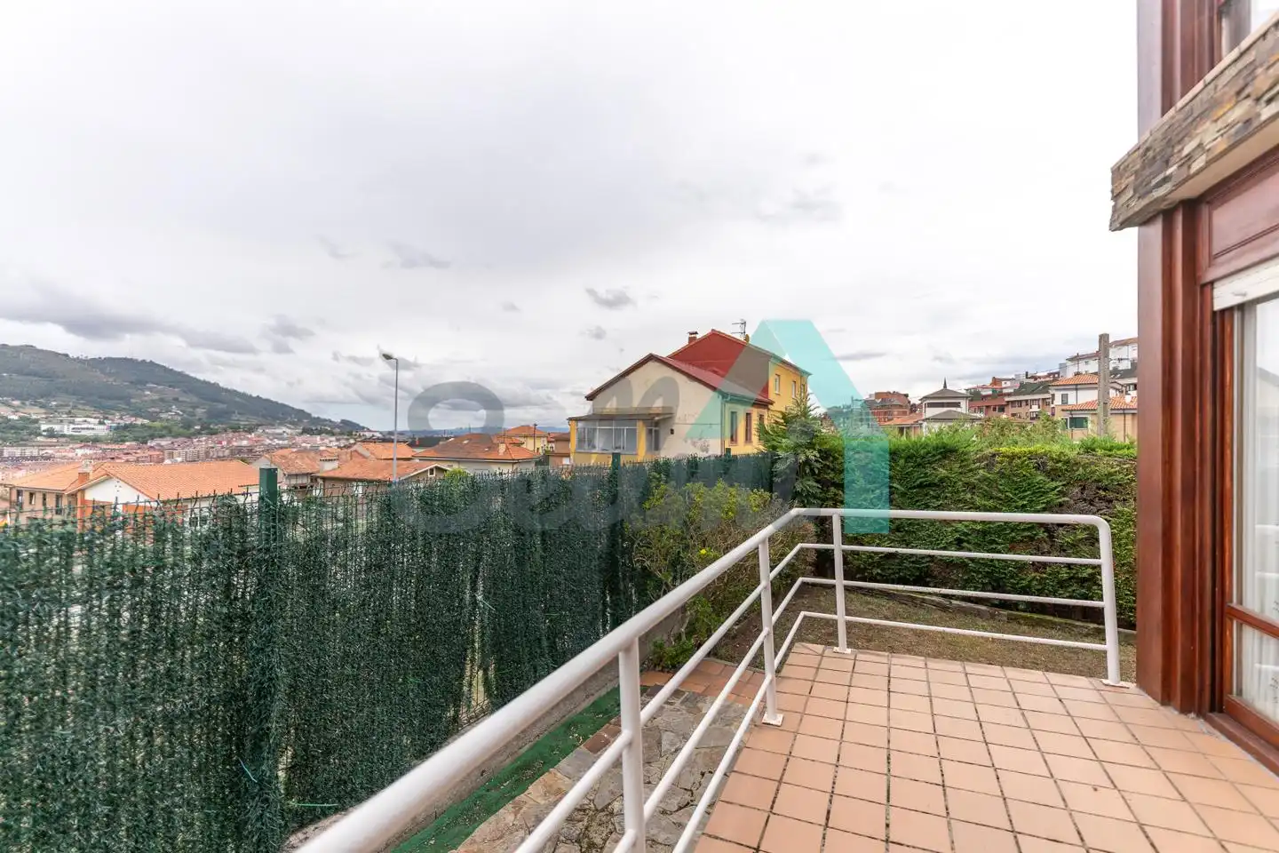 Casa adosada en venda a Calle la Coruña, Olivares