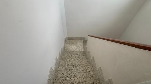 Edificio de dos apartamentos con terraza y garaje, imagen 5