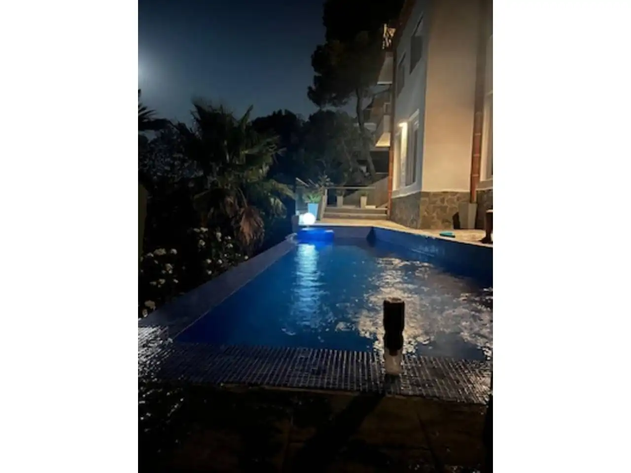 Piscina de Casa o xalet en venda en Blanes amb Aire condicionat, Calefacció i Jardí privat
