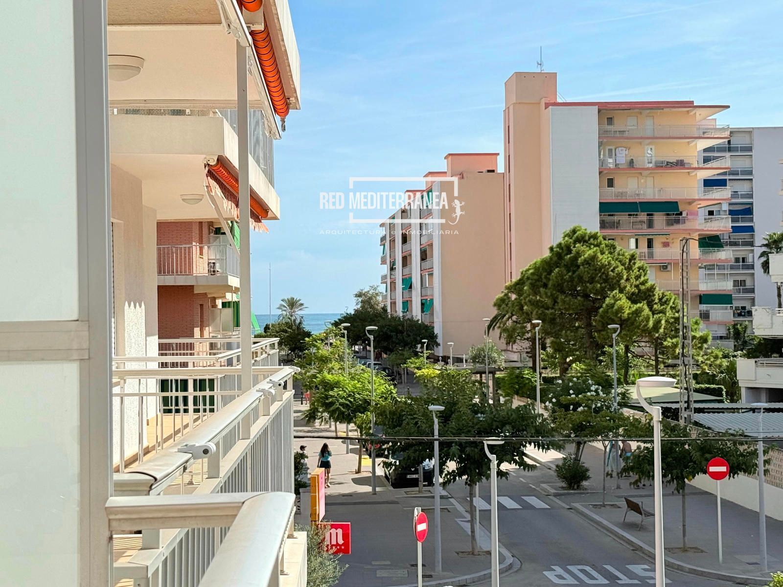 Vista exterior de Apartament en venda en Gandia amb Terrassa, Forn i Balcó