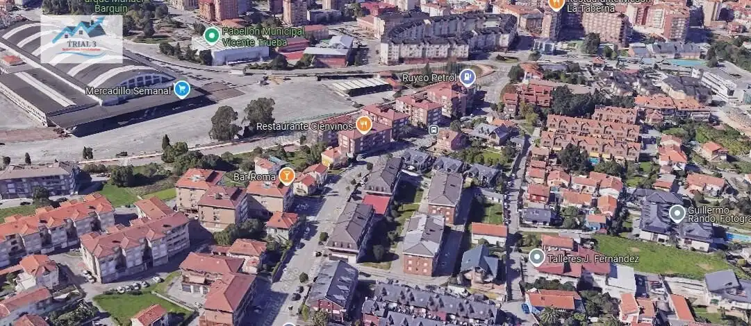Vista exterior de Piso en venta en Torrelavega  con Terraza y Balcón