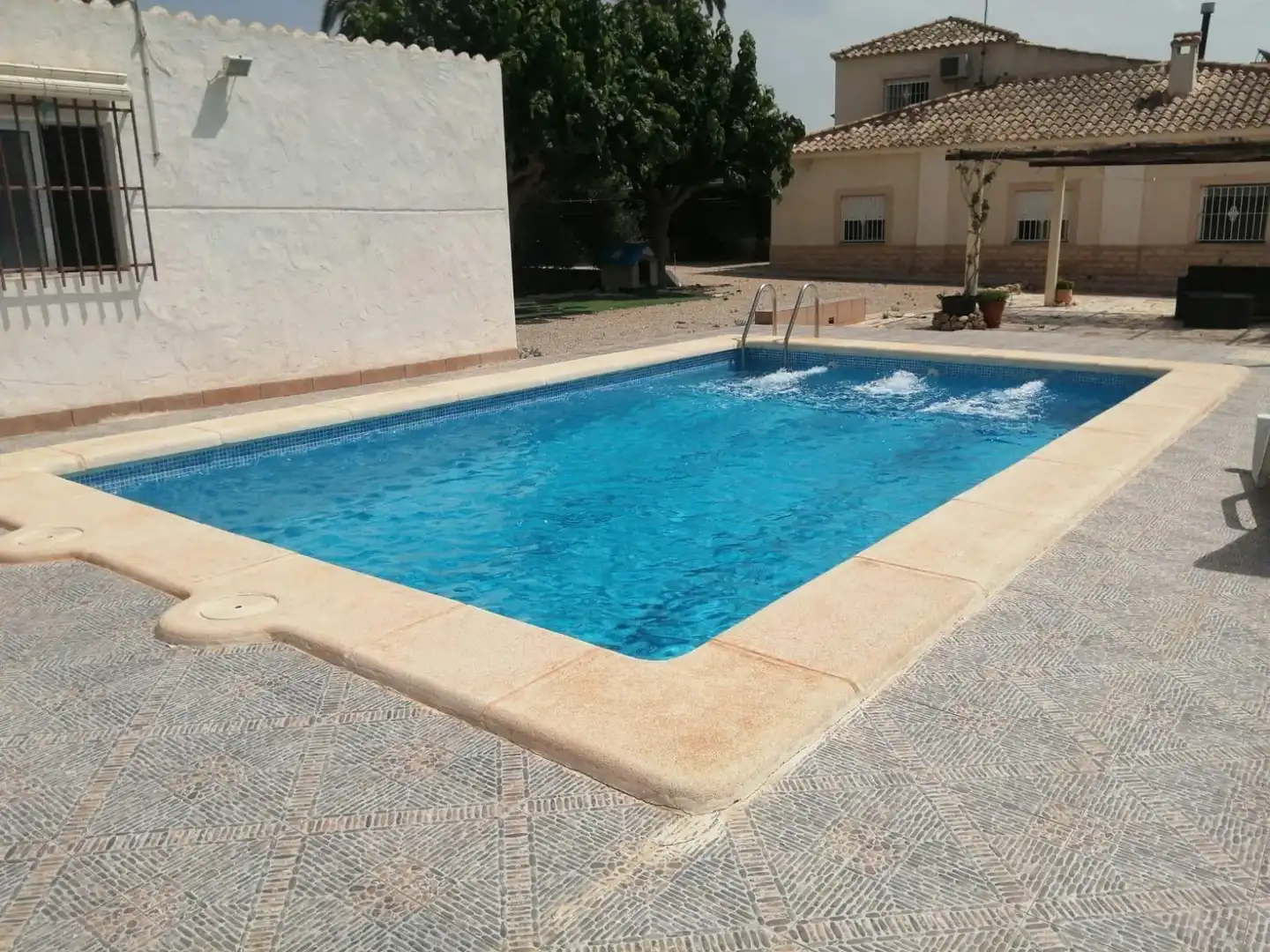 Piscina de Casa adosada en venda en Elche / Elx amb Calefacció, Jardí privat i Terrassa