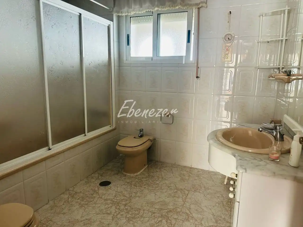 Baño de Piso en venta en Cartagena con Jardín privado, Terraza y Trastero
