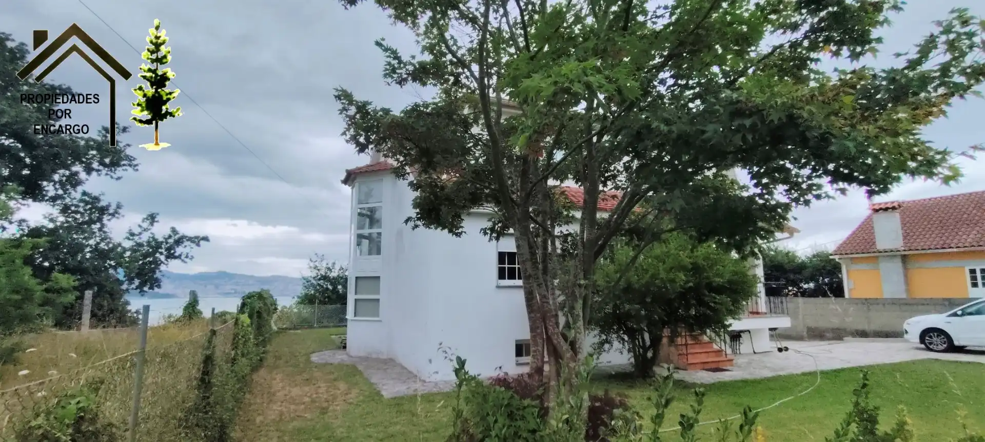 Vista exterior de Casa o xalet en venda en Moaña amb Calefacció, Jardí privat i Terrassa