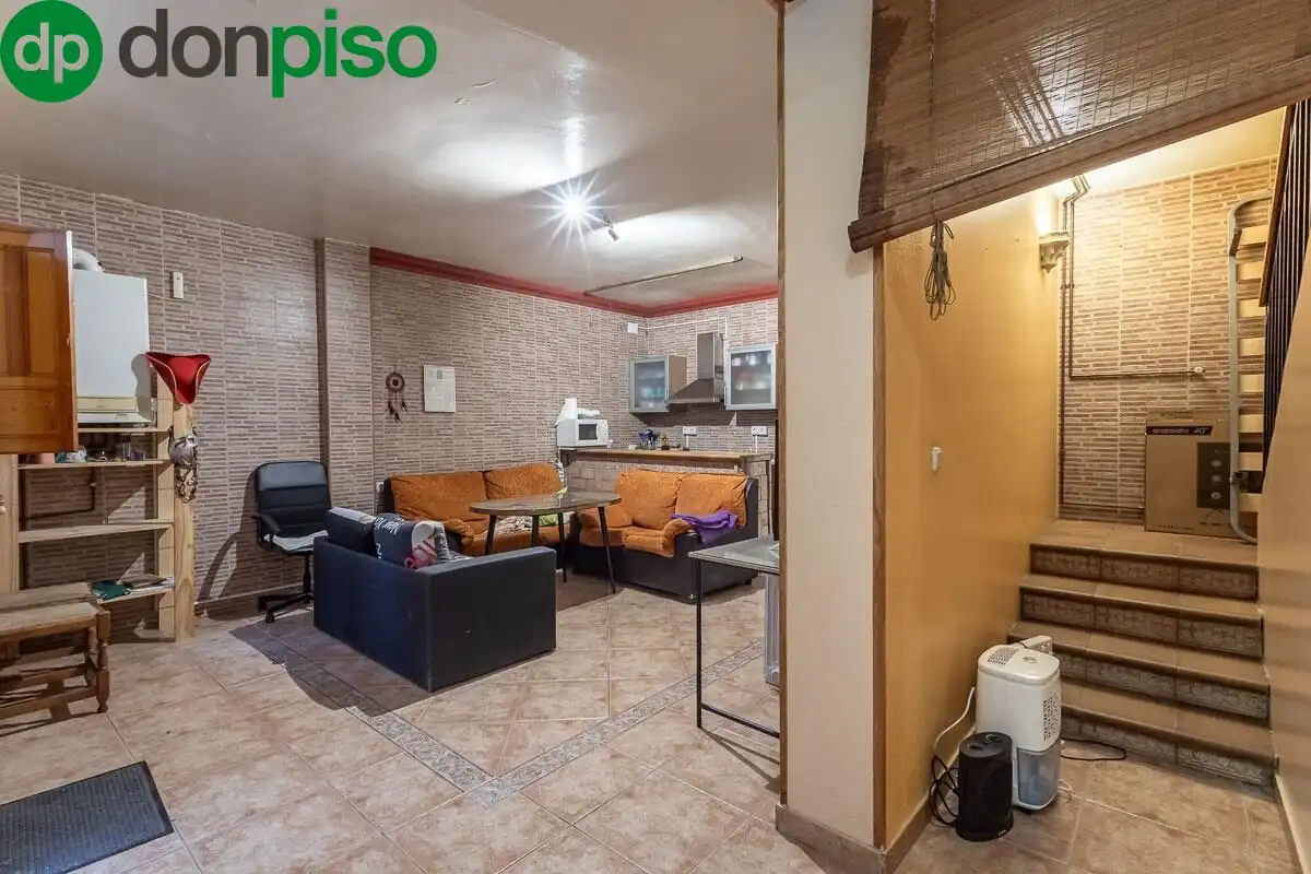 Casa o xalet en venda en Granada amb Aire condicionat, Calefacció i Terrassa