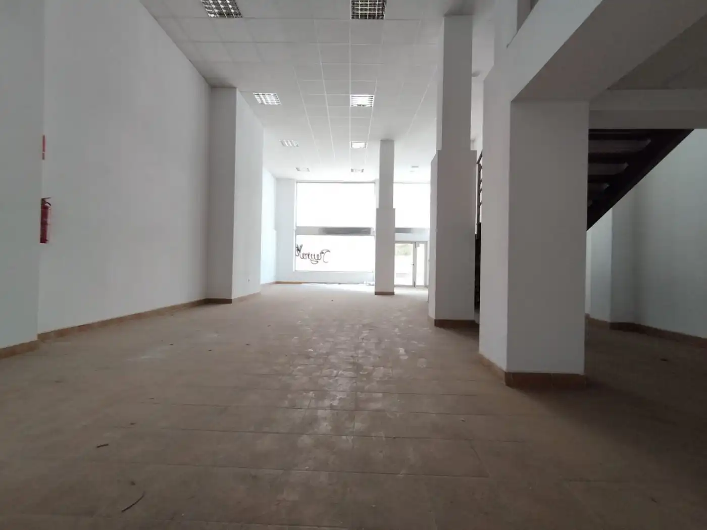 Local comercial en venda a Casco Urbano, imagen 3