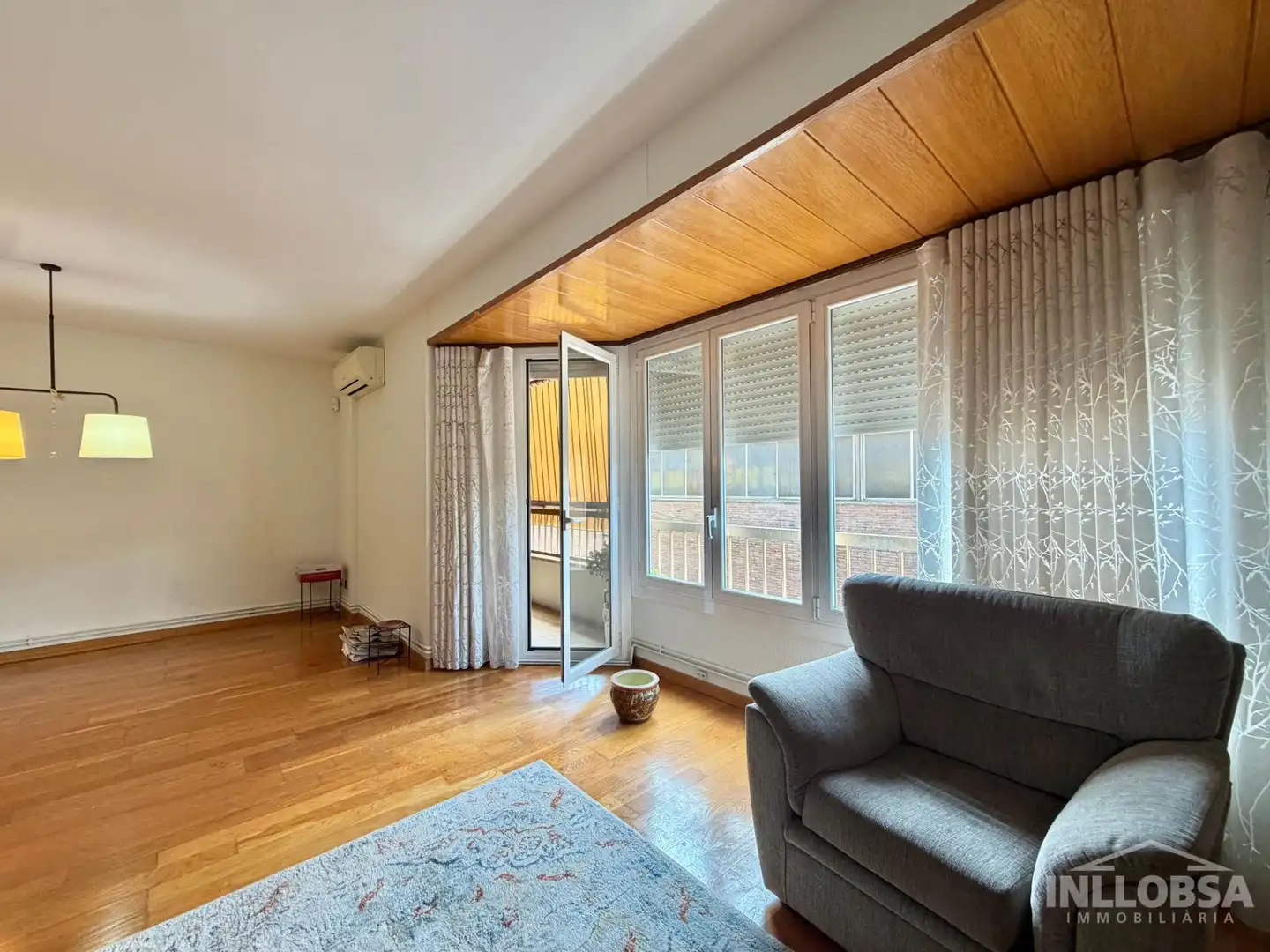 Living room of Flat for sale in Manresa  with Heating and Balcony