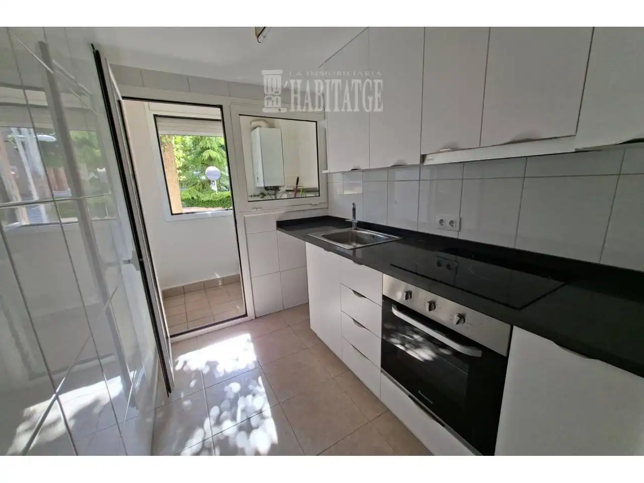 Cocina de Piso en venta en Sant Hilari Sacalm con Calefacción, Trastero y Alarma