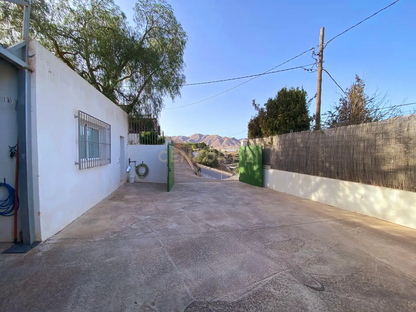 Vista exterior de Casa o xalet en venda en Berja amb Piscina