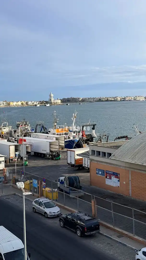 Vista exterior de Dúplex en venta en Isla Cristina con Calefacción, Terraza y Trastero