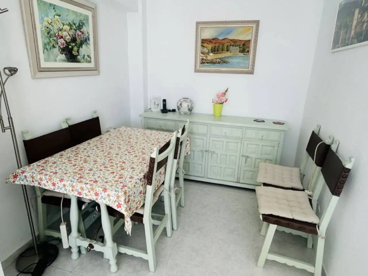Menjador de Apartament de lloguer en Almuñécar amb Terrassa i Moblat