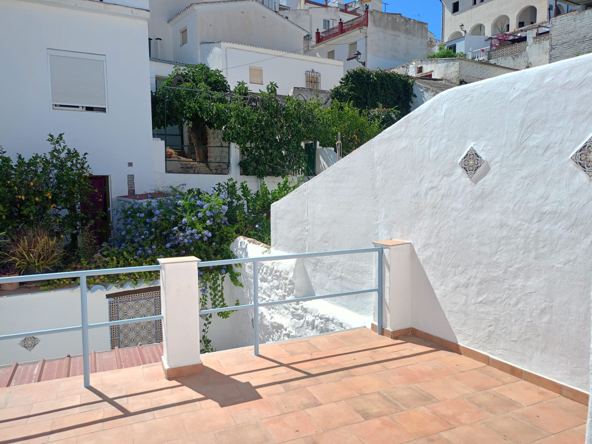 Jardín de Casa adosada en venta en Alozaina con Calefacción y Terraza
