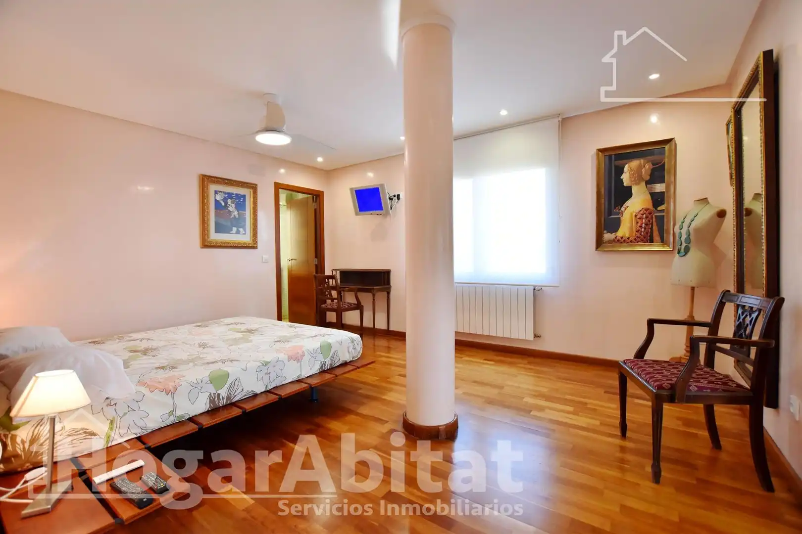 Habitación de Casa o chalet en venta en Gandia con Jardín privado, Parquet y Terraza