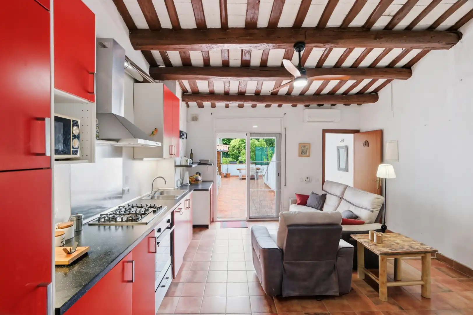 Cocina de Casa adosada en venta en Riudarenes con Aire acondicionado, Calefacción y Jardín privado