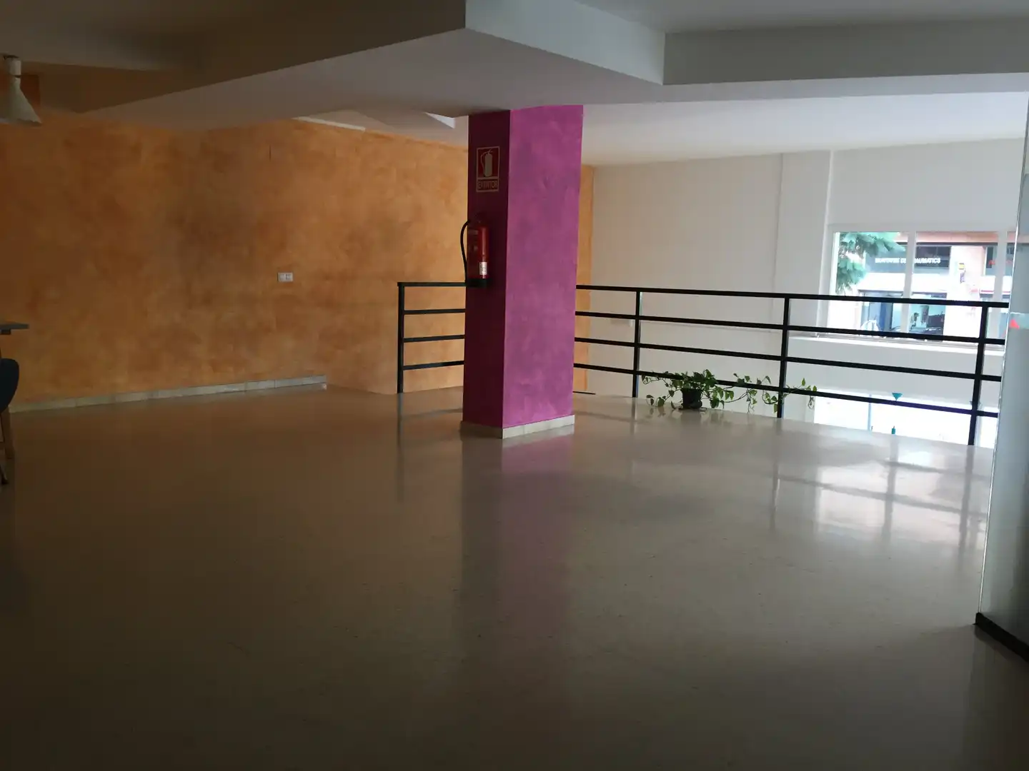 Local en venta en Barcelona con Aire acondicionado, Calefacción y Alarma