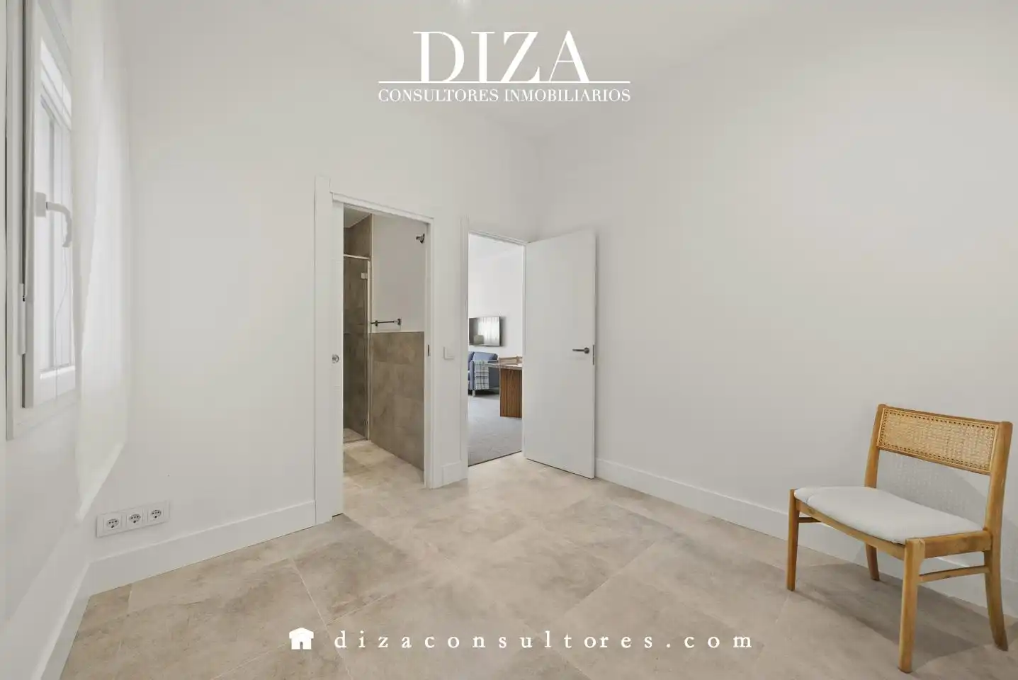 Exterior view of Ground floor for rent in Madrid  with Air Conditioner and Furnished