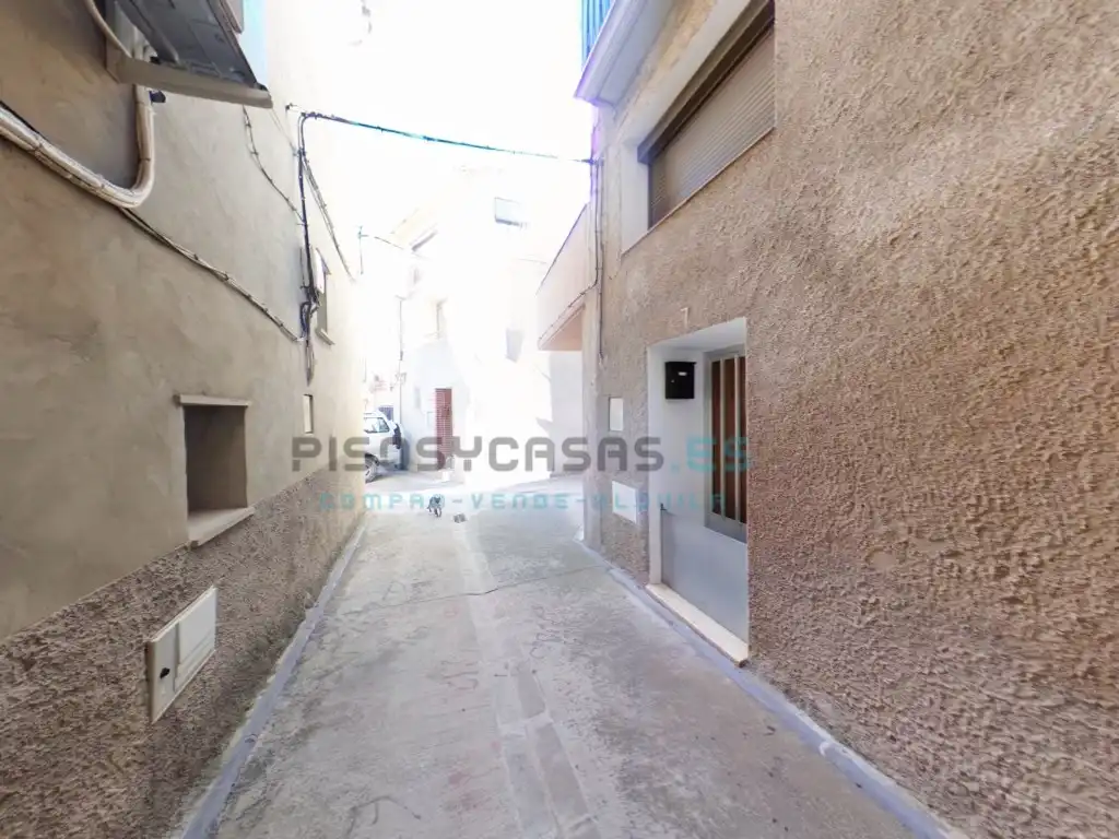 Exterior view of Houses for sale in Ainzón, Zaragoza