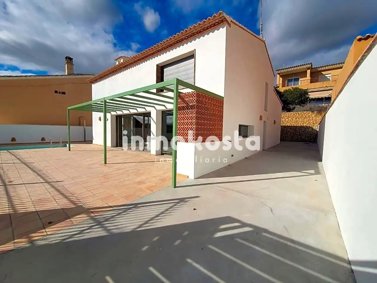 Vista exterior de Casa o chalet en venta en Orxeta con Terraza y Piscina