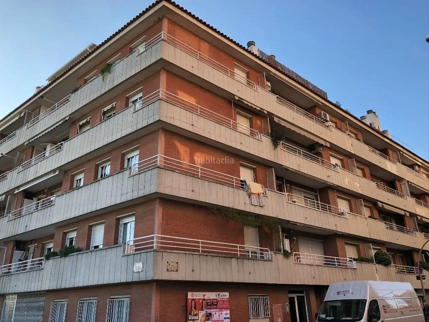 Vista exterior de Piso en venta en Vilassar de Mar con Calefacción y Terraza
