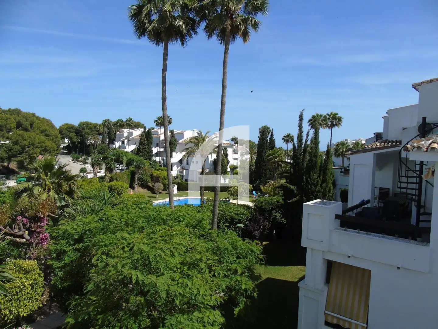Jardín de Dúplex de alquiler en Mijas con Aire acondicionado, Calefacción y Terraza
