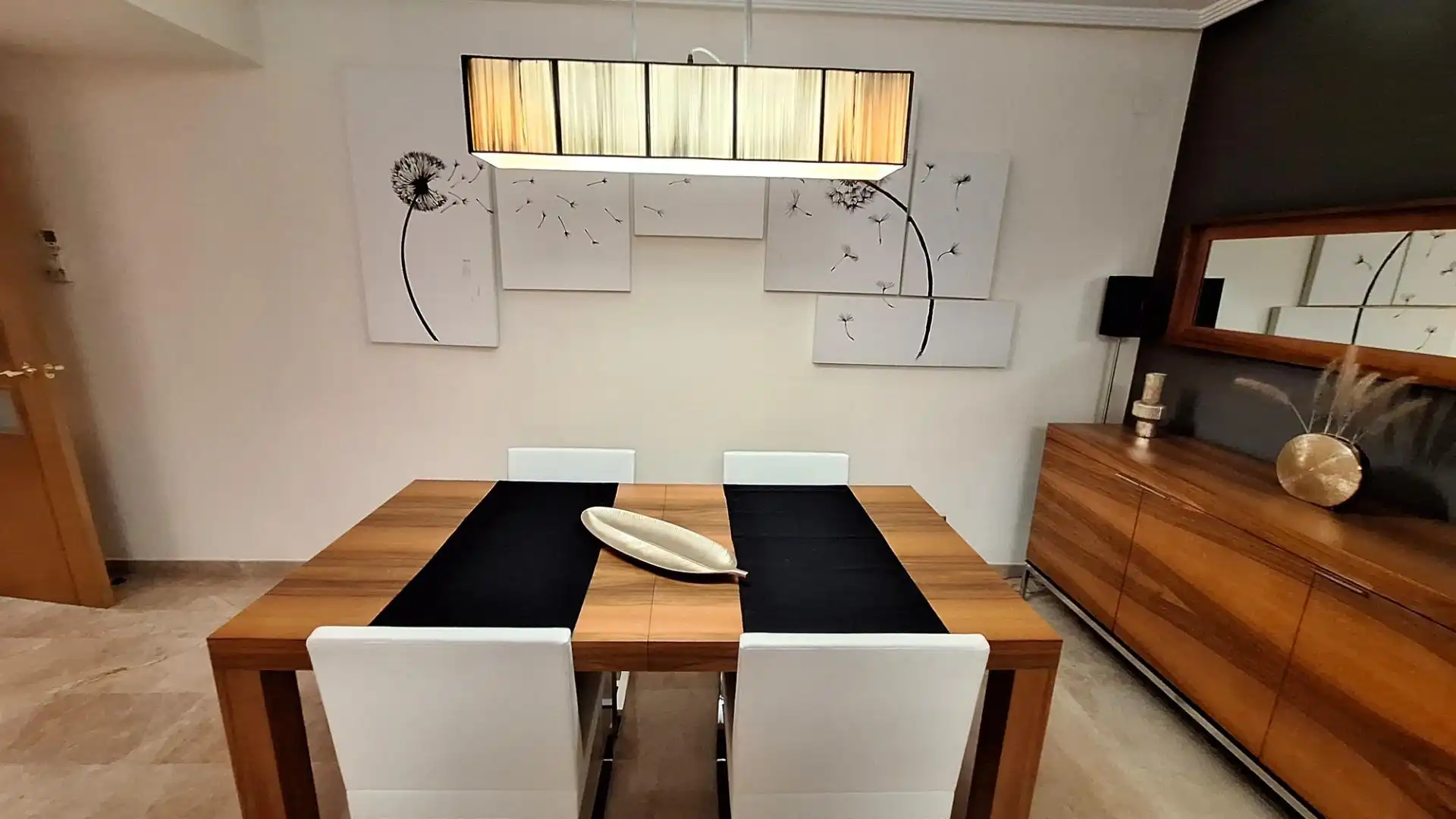 Dining room of Flat for rent in Valencia  with Heating, Furnished and Balcony