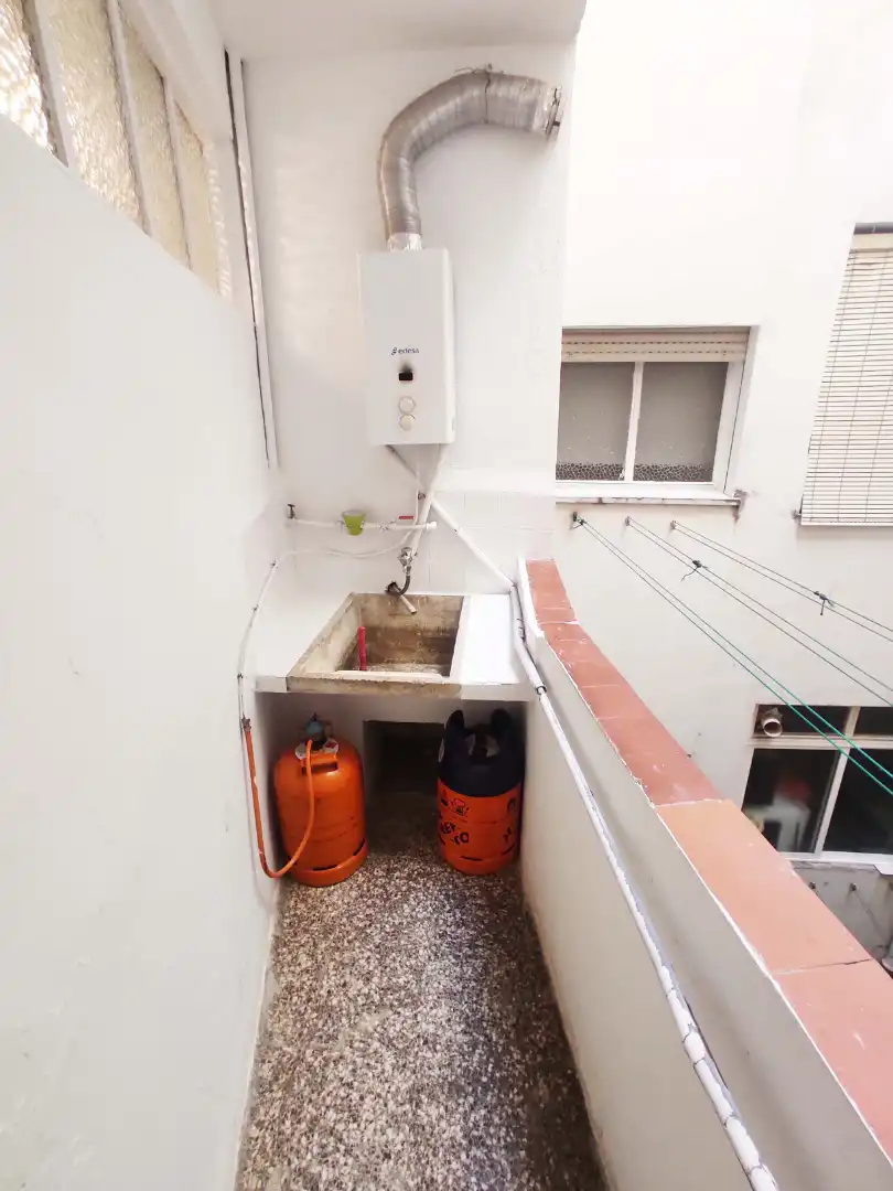 Balcony of Flat for share in Granada  with Furnished, Washing machine and Microwave