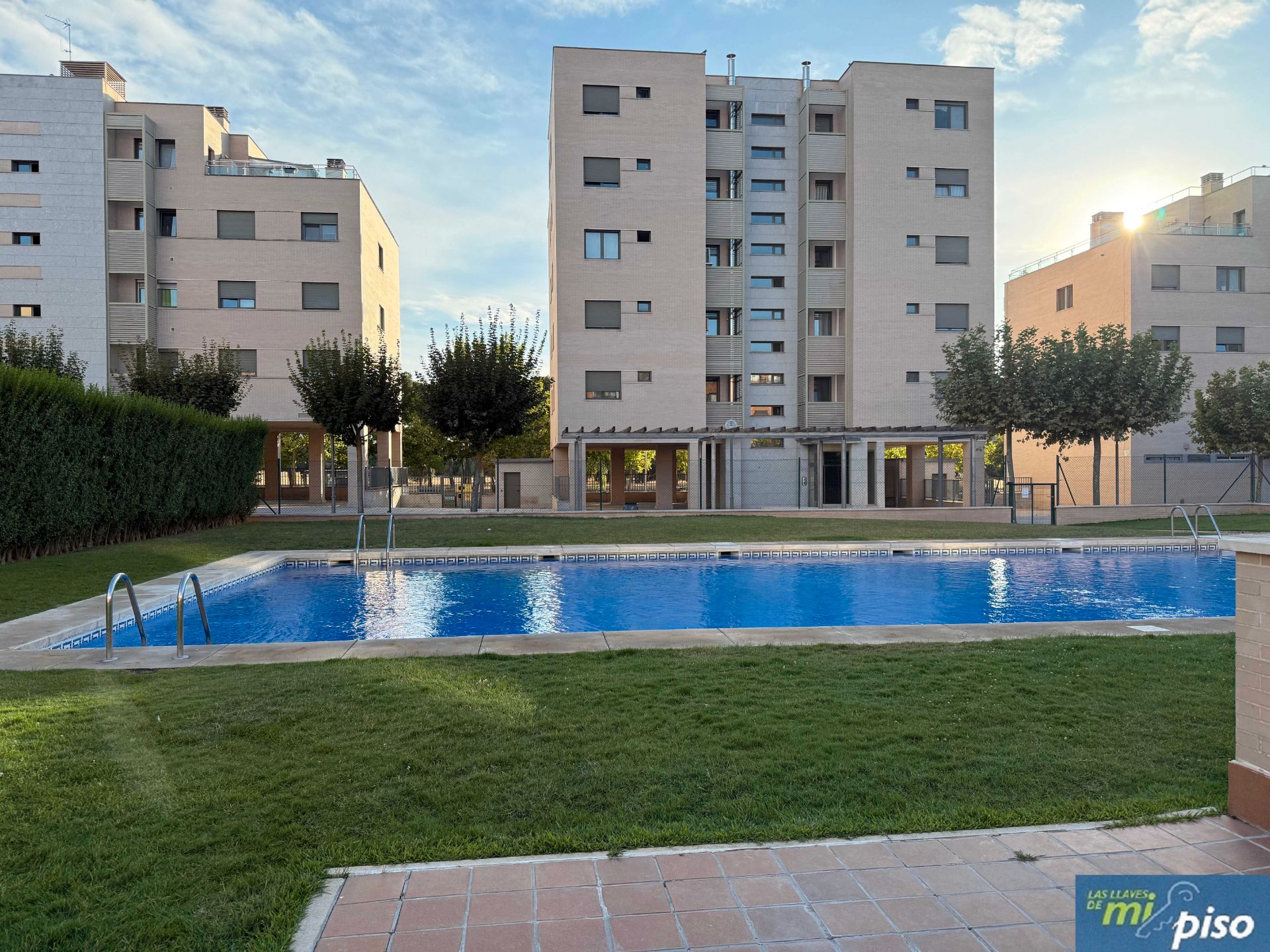 Piscina de Pis en venda en Valladolid Capital amb Calefacció, Parquet i Traster