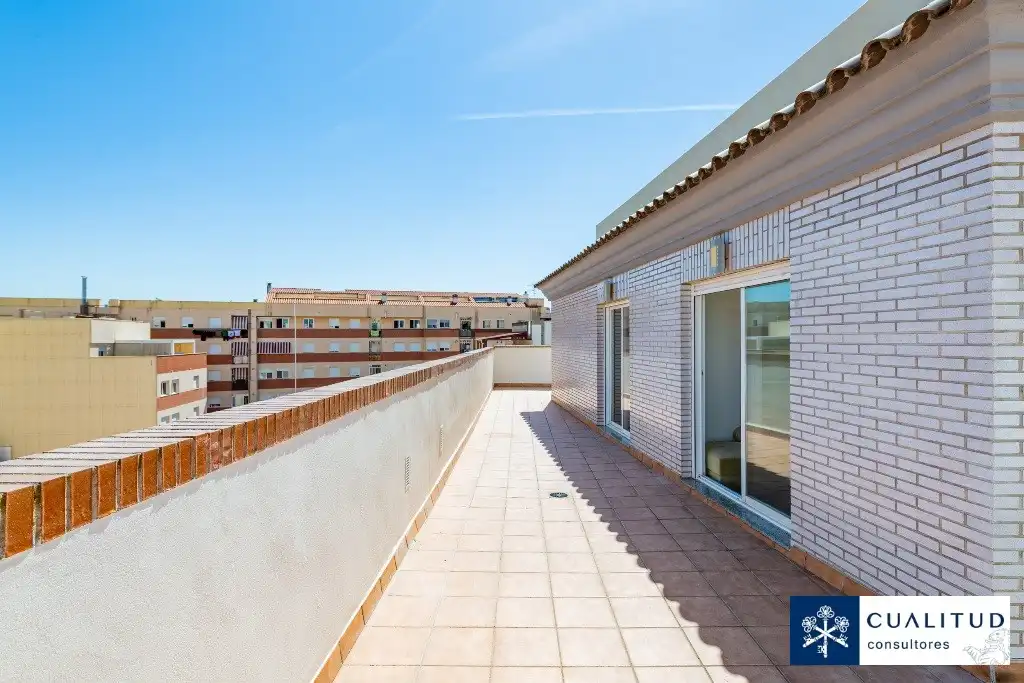 Terrace of Flat for rent in Castellón de la Plana / Castelló de la Plana  with Air Conditioner, Terrace and Oven