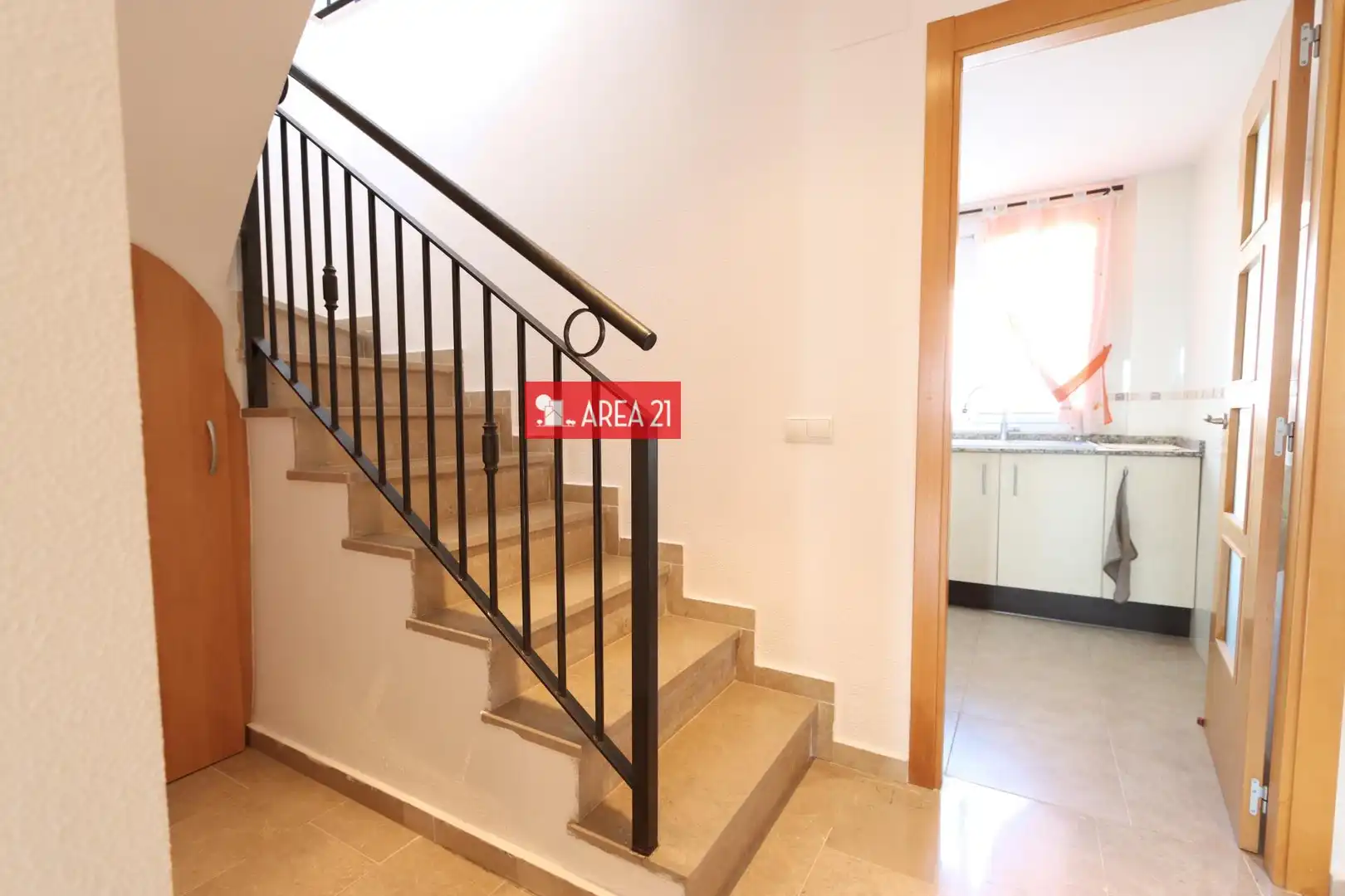 Ático en venta en La Pobla de Vallbona con Aire acondicionado, Calefacción y Terraza