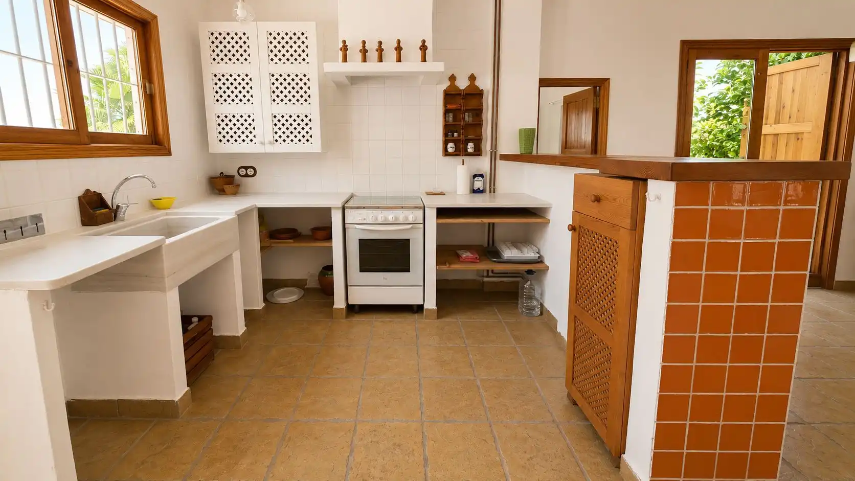 Cocina de Casa o chalet en venta en Oliva con Calefacción, Jardín privado y Terraza