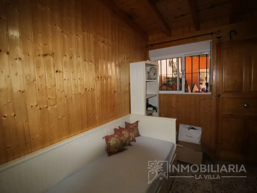 Dormitori de Casa o xalet en venda en Alhaurín de la Torre amb Aire condicionat, Forn i Rentadora